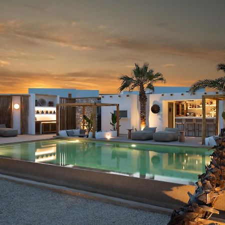 Kosmitis Suites & Villas Náousa Eksteriør billede