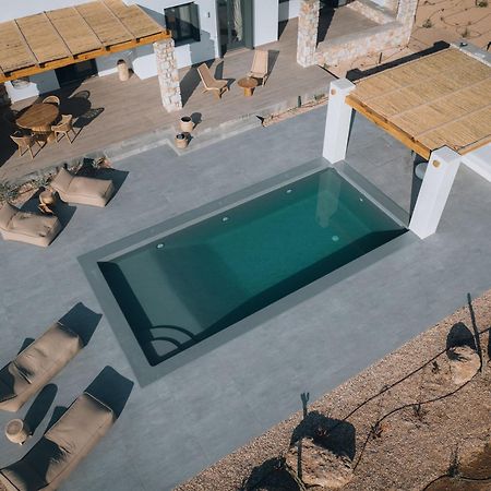 Kosmitis Suites & Villas Náousa Eksteriør billede