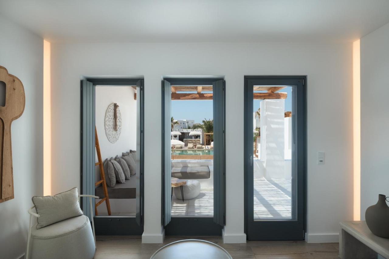 Kosmitis Suites & Villas Náousa Eksteriør billede