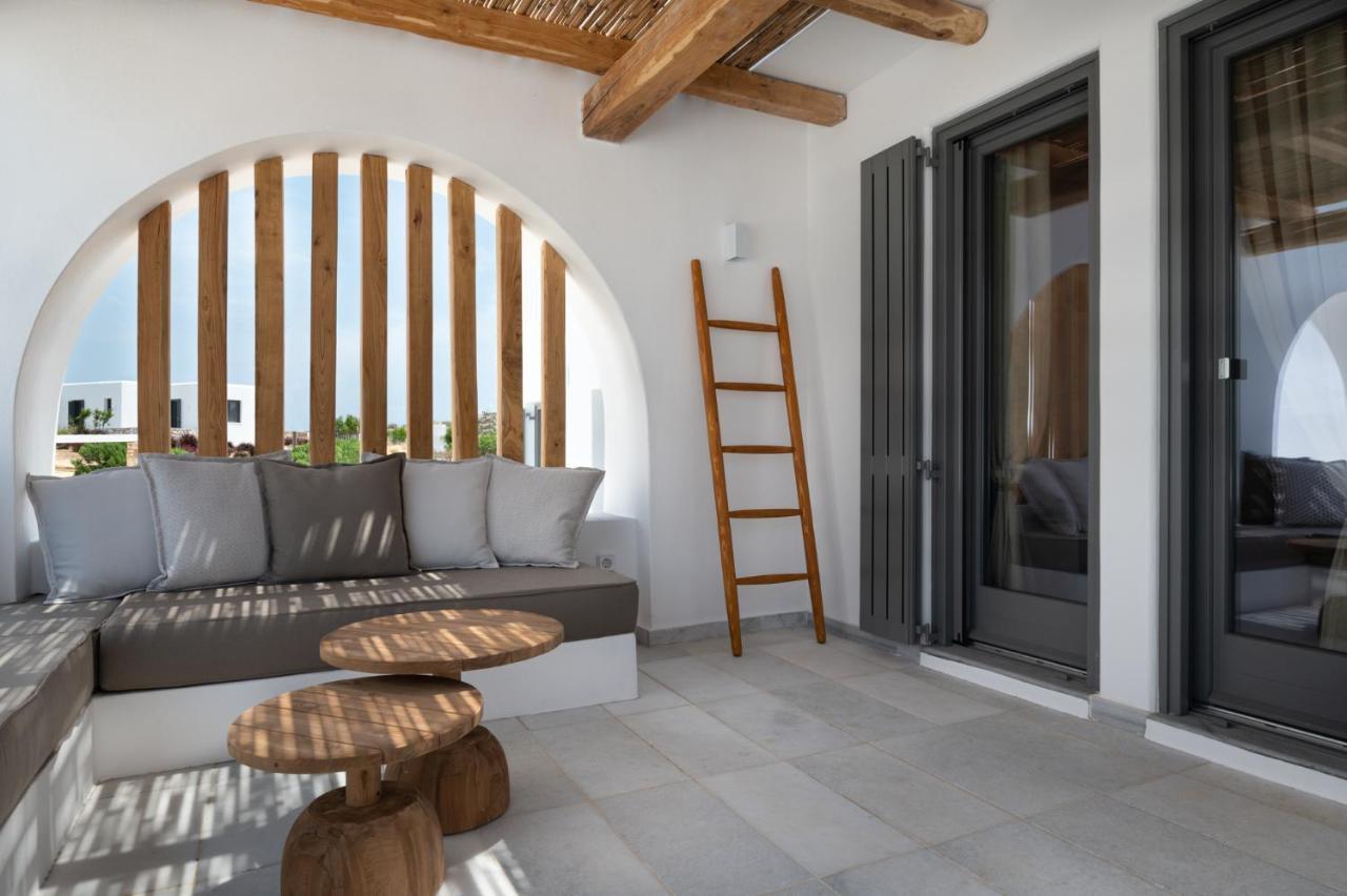 Kosmitis Suites & Villas Náousa Eksteriør billede