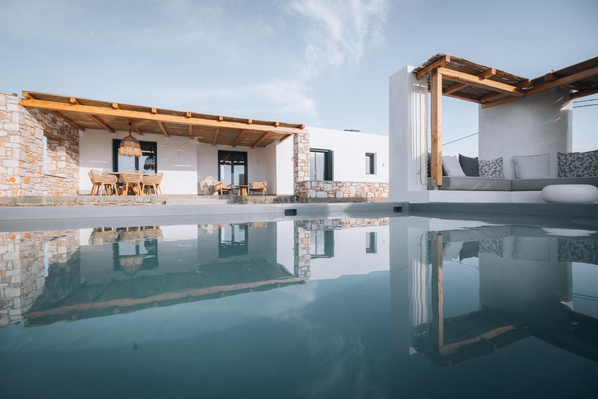 Kosmitis Suites & Villas Náousa Eksteriør billede