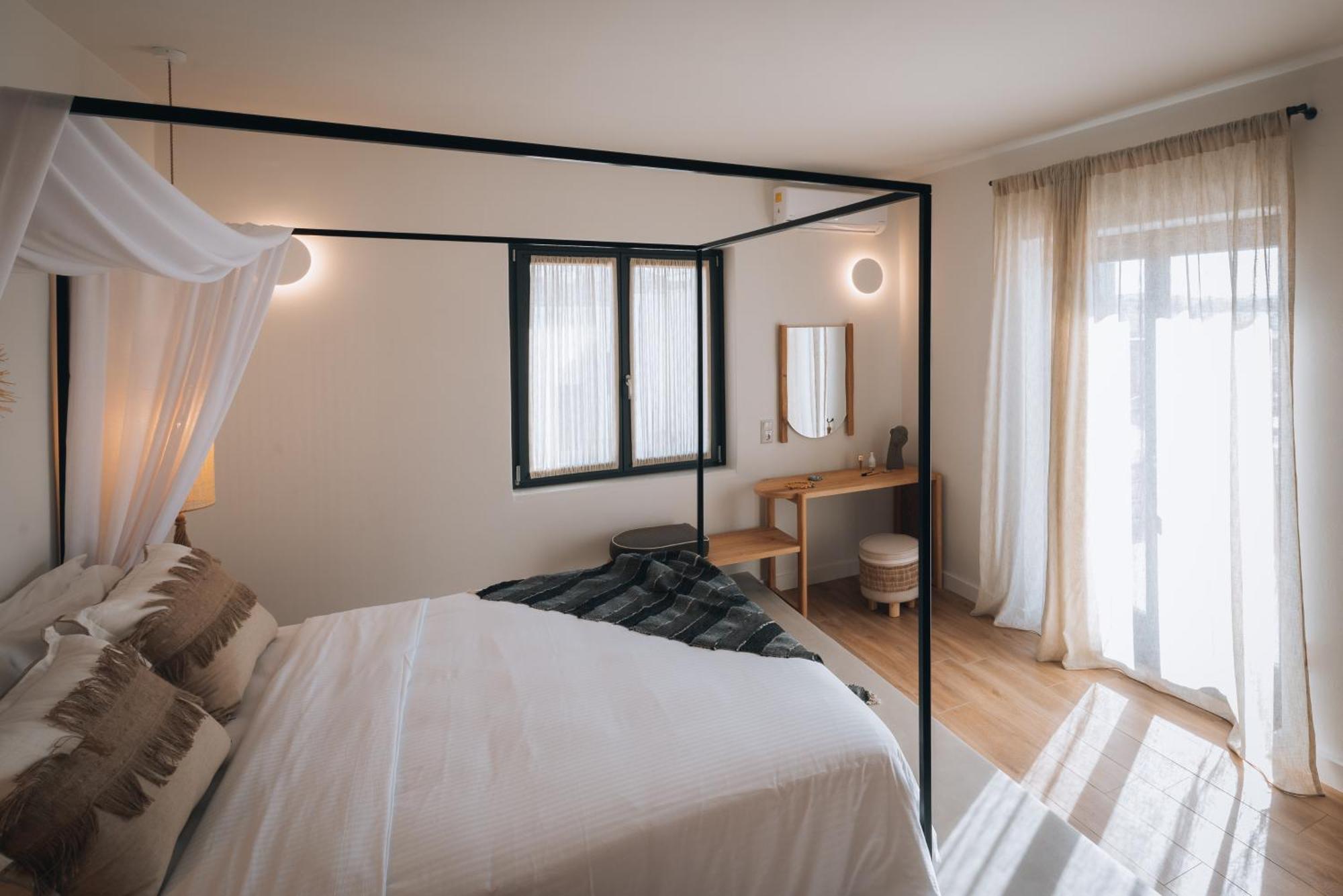 Kosmitis Suites & Villas Náousa Værelse billede