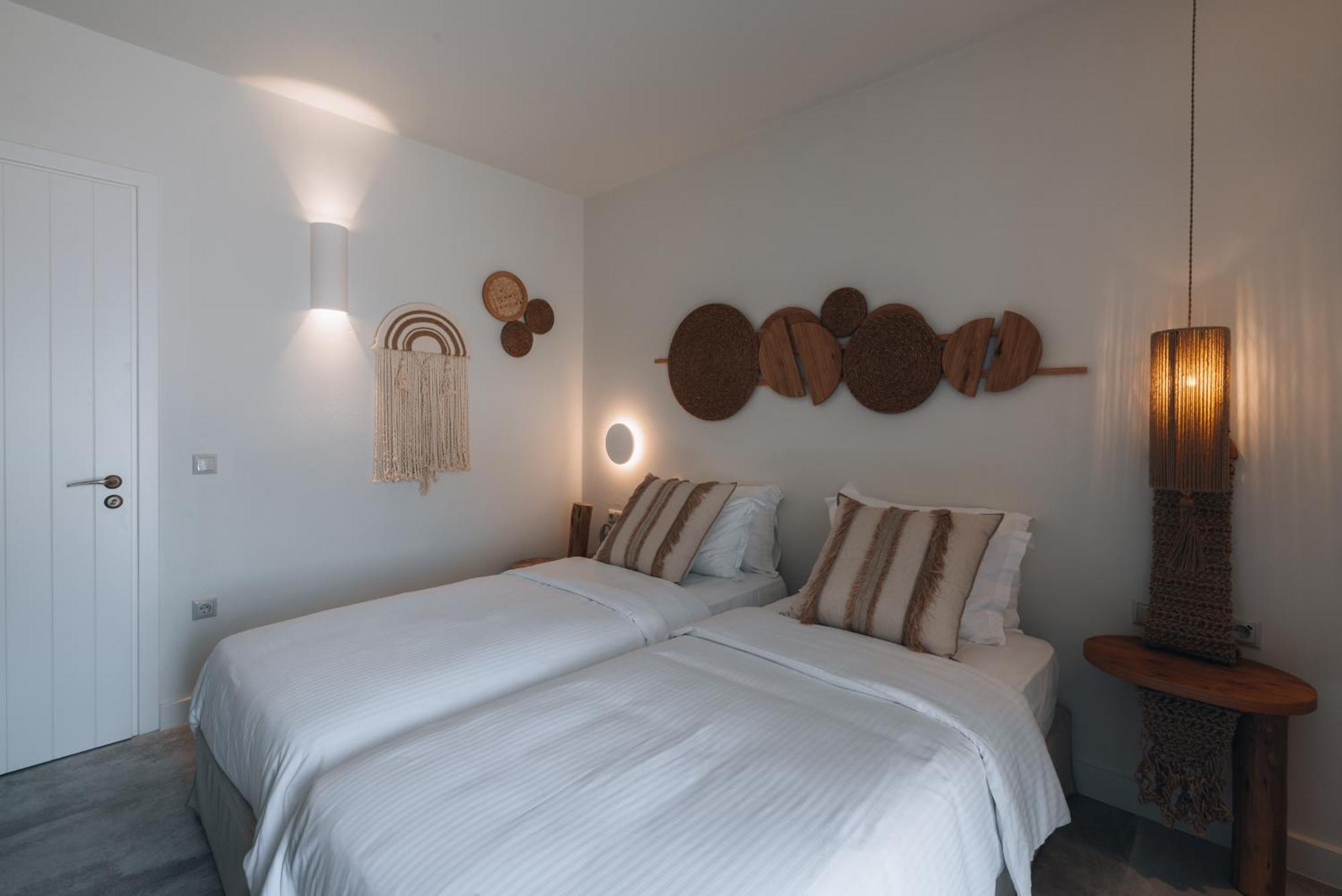 Kosmitis Suites & Villas Náousa Værelse billede