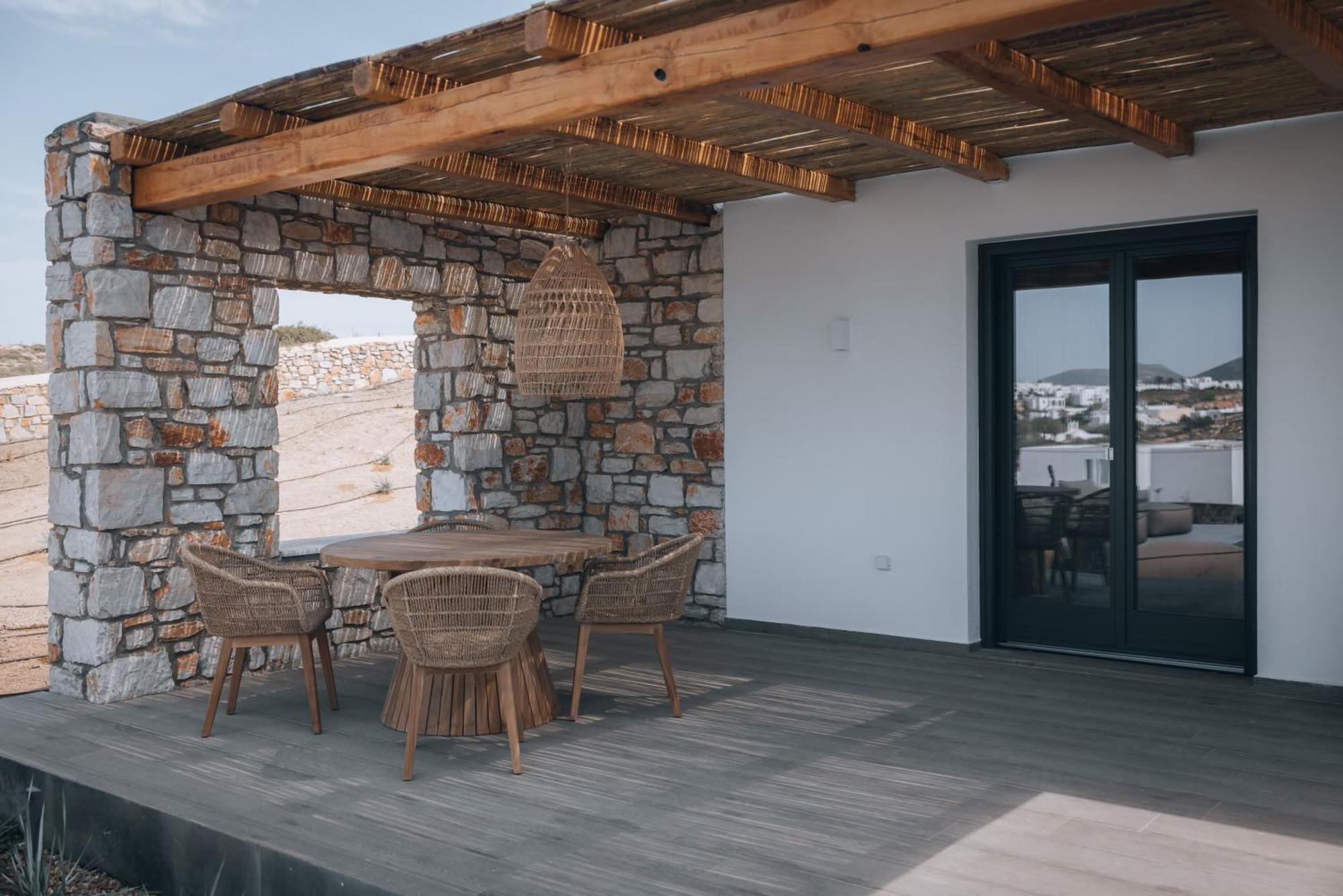 Kosmitis Suites & Villas Náousa Værelse billede